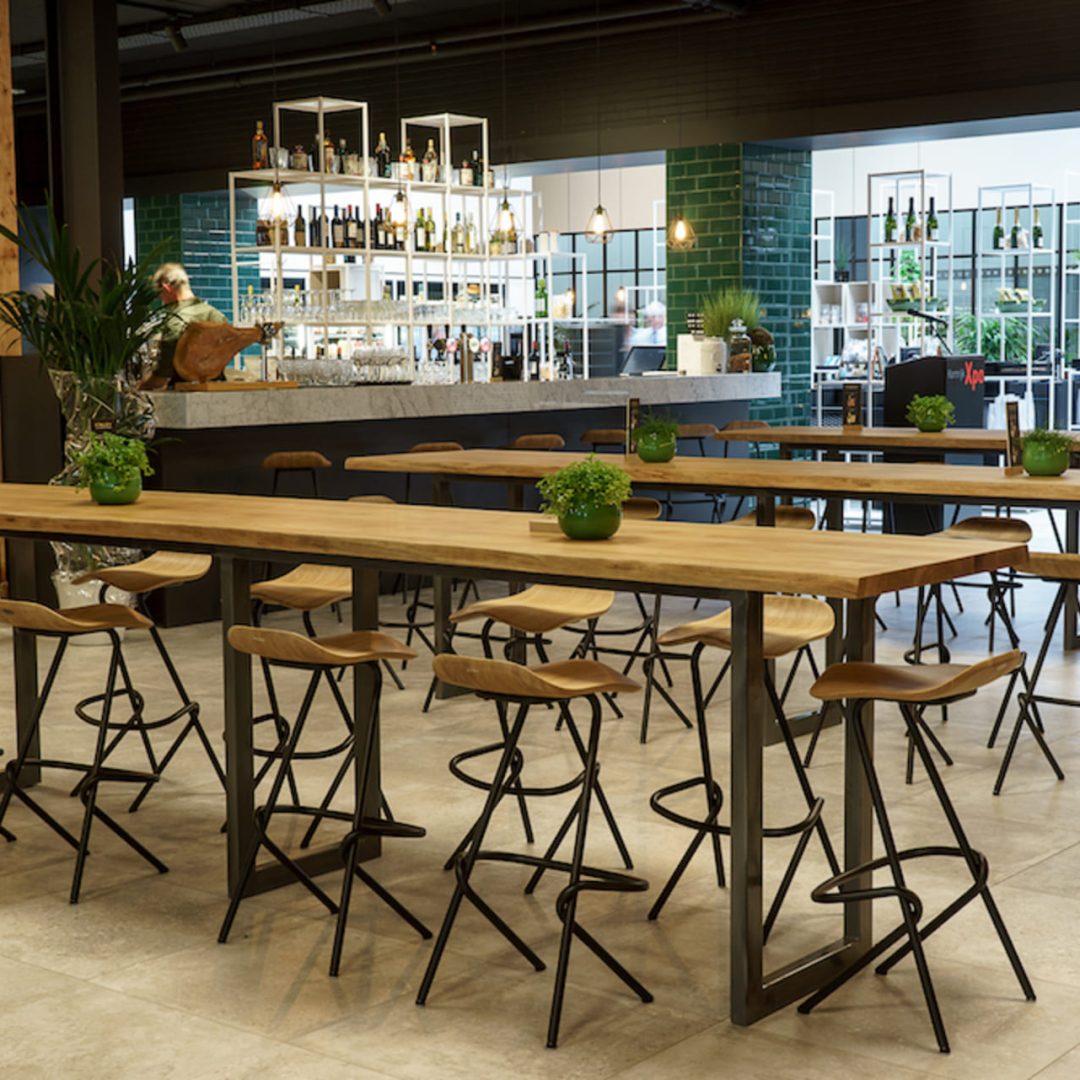 MTF eigen merken squadra presentatiemeubels horeca nieuwe look